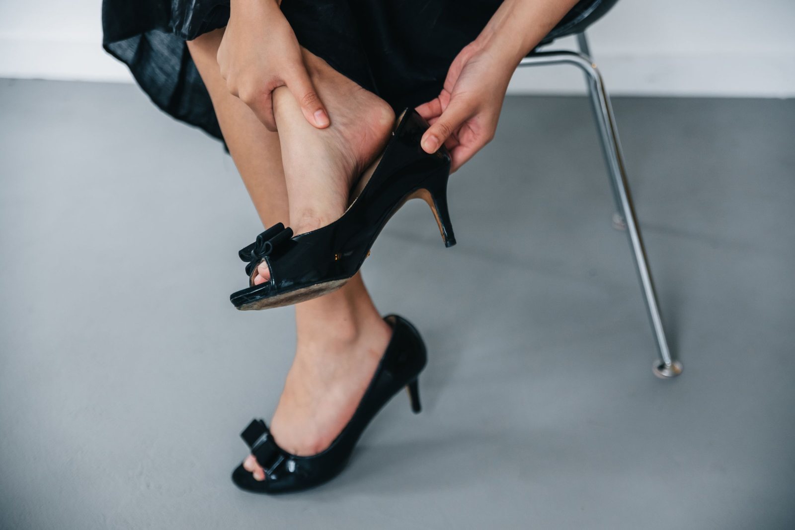Halluks Valgus (Ayak Başparmağı Eğriliği): Nedenleri ve Tedavisi